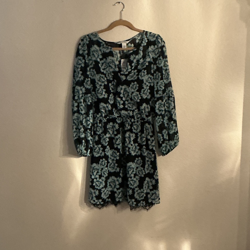 White House Black Market Black and Green Floral Dress